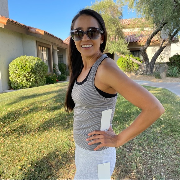 Lululemon Swiftly Tech Racerback 2.0 - Picture 7 of 10